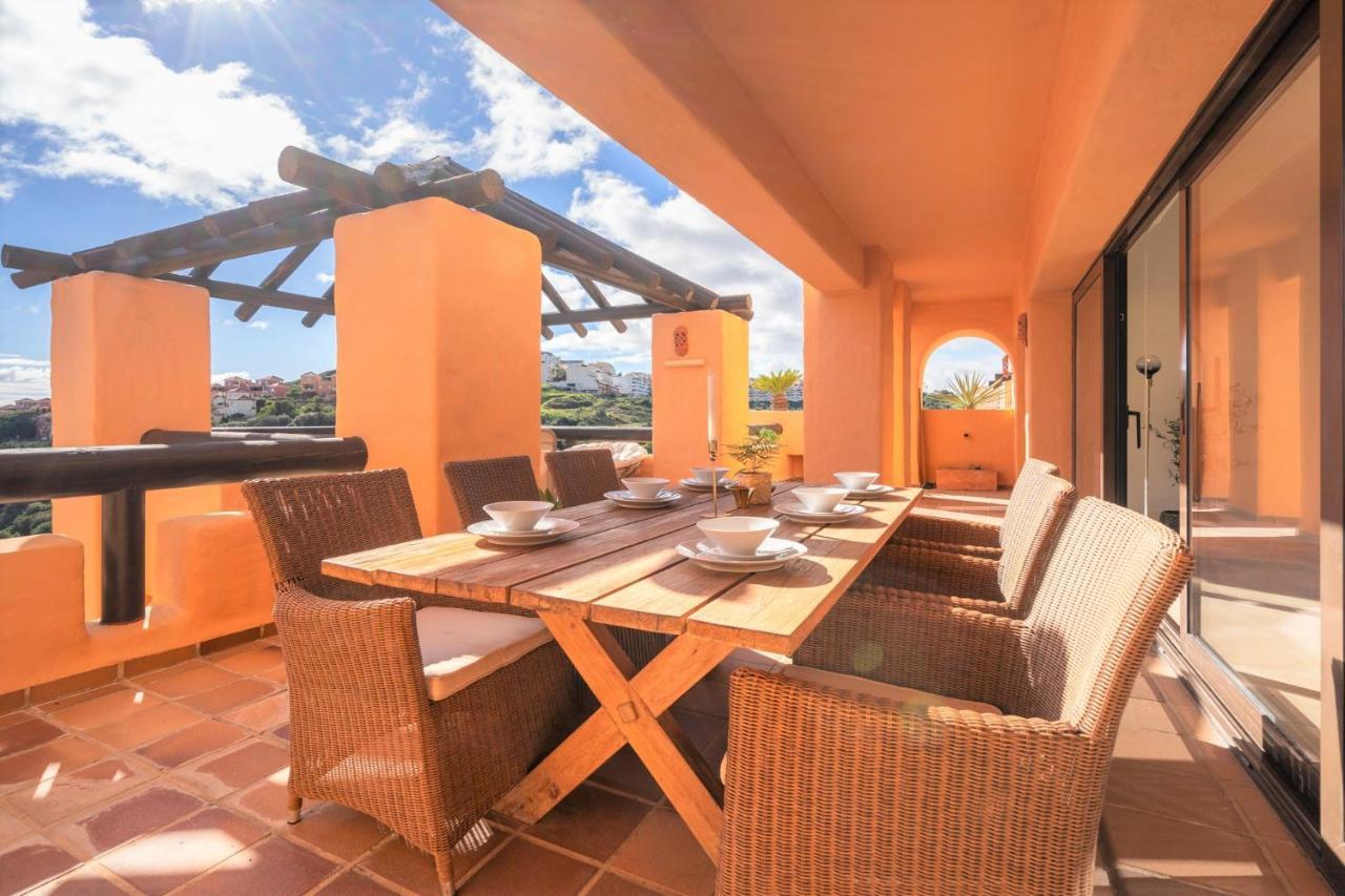 9 Penthouse With Amazing Sea Views, Close To Golf Manilva Duquesa Luaran gambar